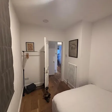 公寓 2-bed In Clifton, Great Location - Period Features, High Ceilings, Balcony X2, Office, Stylish, Modern